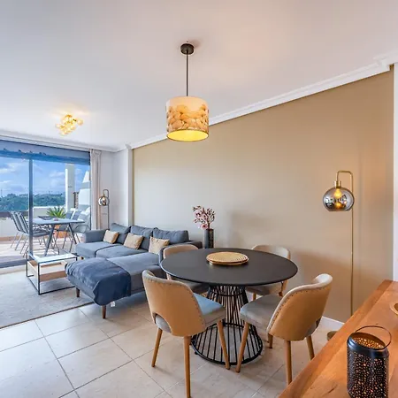 Selwo Hills 3 * Estepona